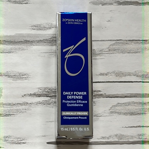 zo skin health Other - NIB ZO Skin Health Daily Power Defense .5oz